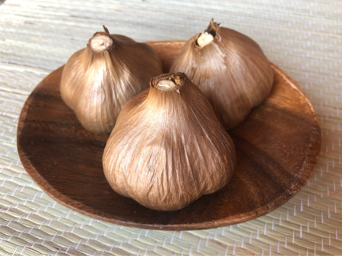 越後熟成黒にんにく(玉)180g 1パック 元気みなぎるにんにくパワー美容にもおすすめ